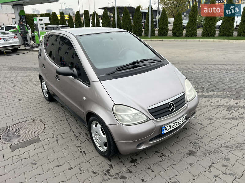Хэтчбек Mercedes-Benz A-Class 2000 в Киеве