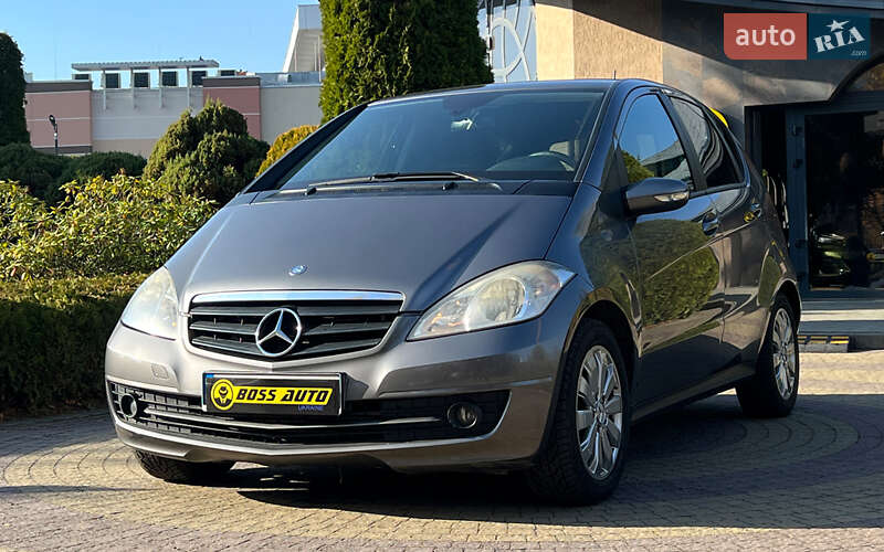 Хетчбек Mercedes-Benz A-Class 2010 в Львові фото 3 Хетчбек Mercedes-Benz A-Class 2010 в Львові