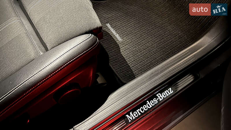 Хетчбек Mercedes-Benz A-Class 2017 в Звягелі