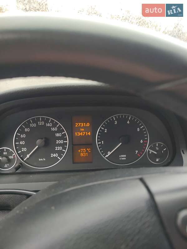 Хэтчбек Mercedes-Benz A-Class 2011 в Киеве фото 17 Хэтчбек Mercedes-Benz A-Class 2011 в Киеве