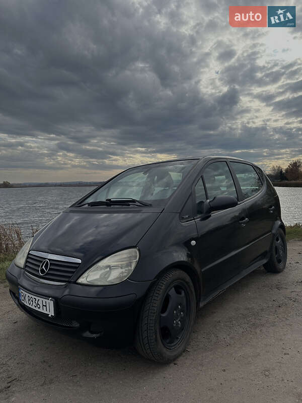 Хетчбек Mercedes-Benz A-Class 2002 в Дубні