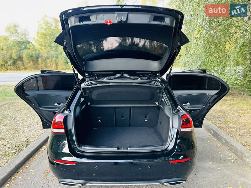 Хэтчбек Mercedes-Benz A-Class 2019 в Лохвице