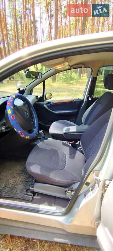 Хэтчбек Mercedes-Benz A-Class 2004 в Недригайлове