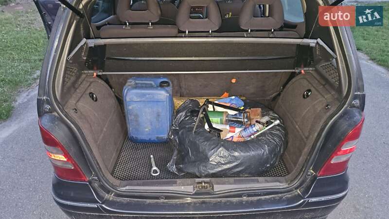 Хетчбек Mercedes-Benz A-Class 2001 в Києві фото 4 Хетчбек Mercedes-Benz A-Class 2001 в Києві