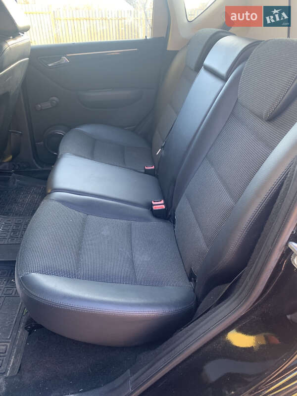 Хэтчбек Mercedes-Benz A-Class 2006 в Яворове фото 7 Хэтчбек Mercedes-Benz A-Class 2006 в Яворове