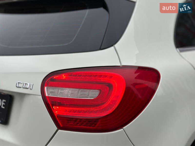 Хетчбек Mercedes-Benz A-Class 2012 в Києві фото 14 Хетчбек Mercedes-Benz A-Class 2012 в Києві