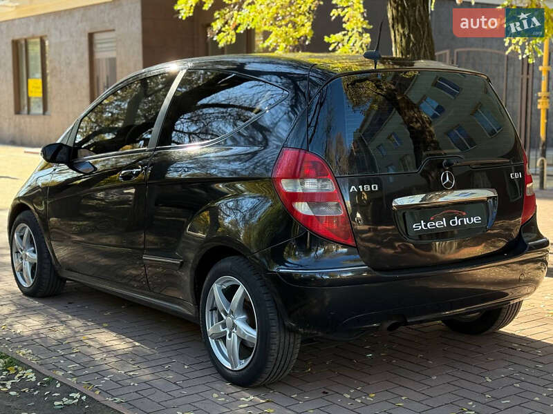 Хетчбек Mercedes-Benz A-Class 2005 в Миколаєві фото 6 Хетчбек Mercedes-Benz A-Class 2005 в Миколаєві