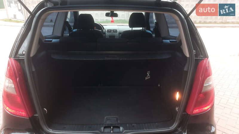 Хэтчбек Mercedes-Benz A-Class 2010 в Киеве фото 21 Хэтчбек Mercedes-Benz A-Class 2010 в Киеве