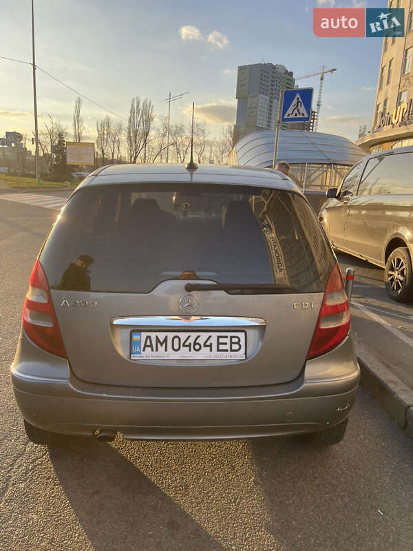 Хетчбек Mercedes-Benz A-Class 2008 в Києві фото 4 Хетчбек Mercedes-Benz A-Class 2008 в Києві