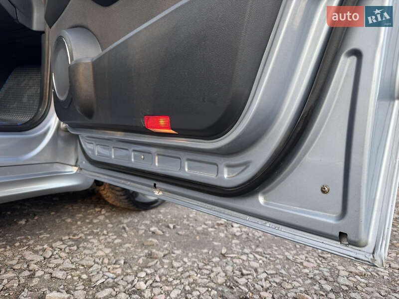 Хэтчбек Mercedes-Benz A-Class 2005 в Киеве