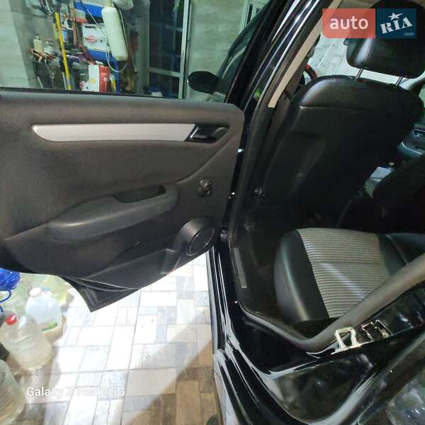 Хэтчбек Mercedes-Benz A-Class 2007 в Одессе фото 19 Хэтчбек Mercedes-Benz A-Class 2007 в Одессе