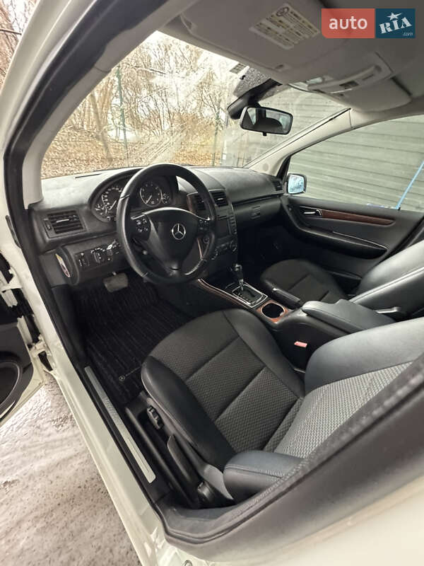 Хэтчбек Mercedes-Benz A-Class 2011 в Киеве