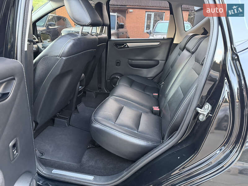 Хэтчбек Mercedes-Benz A-Class 2010 в Киеве