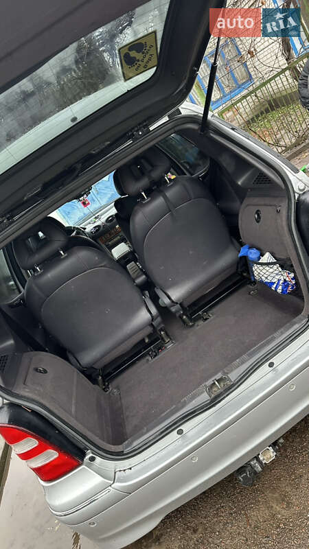 Хэтчбек Mercedes-Benz A-Class 2001 в Житомире фото 13 Хэтчбек Mercedes-Benz A-Class 2001 в Житомире