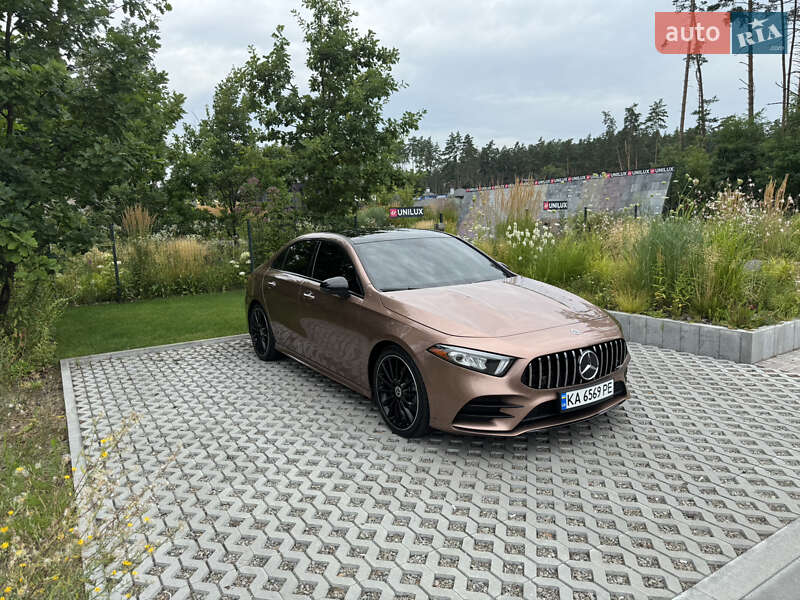 Седан Mercedes-Benz A-Class 2021 в Киеве