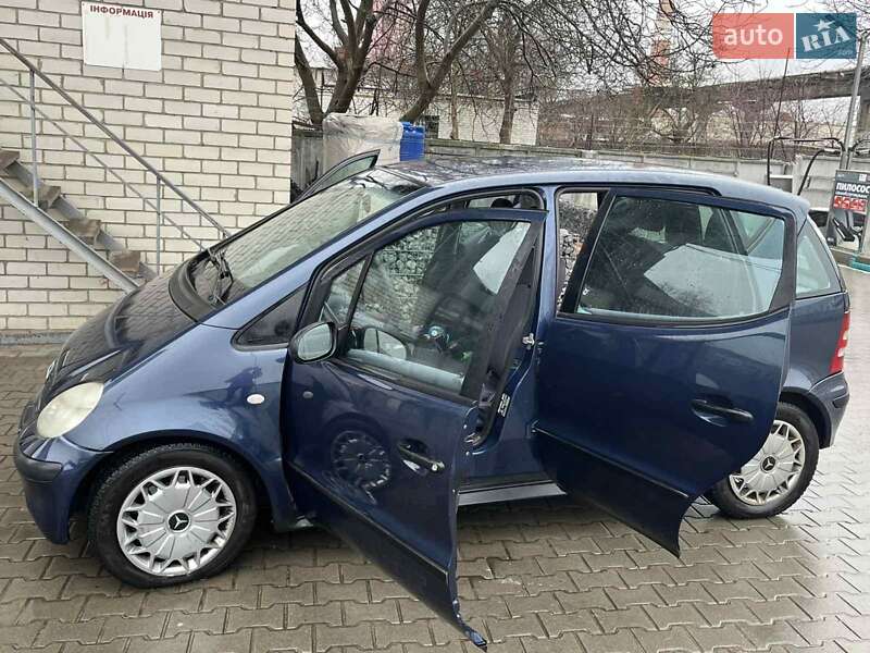 Хэтчбек Mercedes-Benz A-Class 2001 в Житомире фото 5 Хэтчбек Mercedes-Benz A-Class 2001 в Житомире