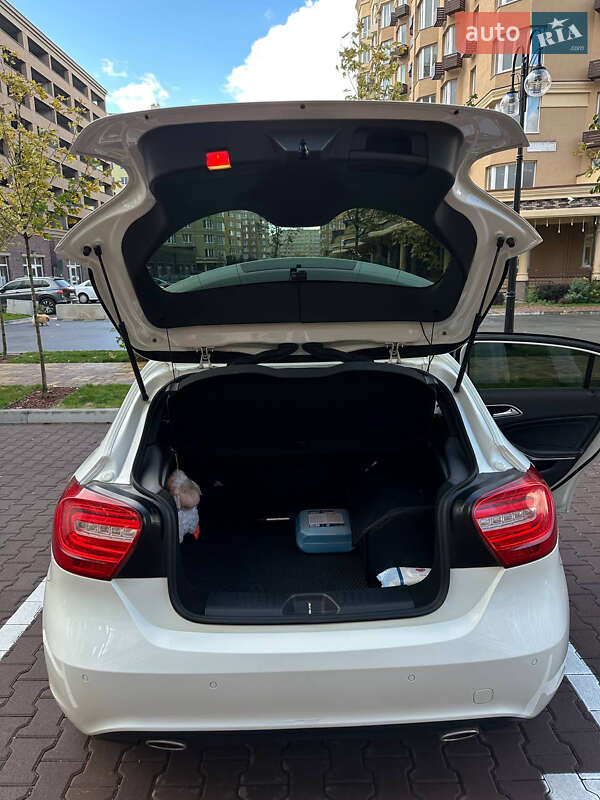 Хэтчбек Mercedes-Benz A-Class 2013 в Киеве фото 14 Хэтчбек Mercedes-Benz A-Class 2013 в Киеве