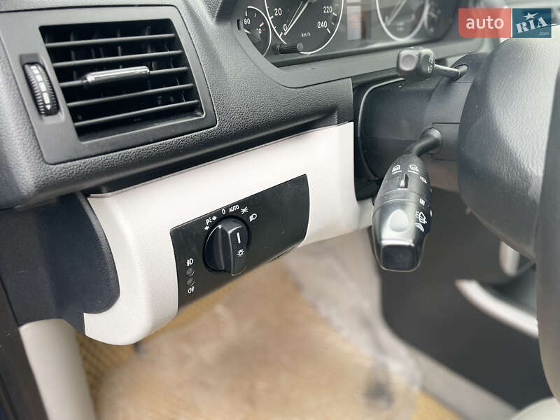 Хэтчбек Mercedes-Benz A-Class 2010 в Ровно фото 16 Хэтчбек Mercedes-Benz A-Class 2010 в Ровно