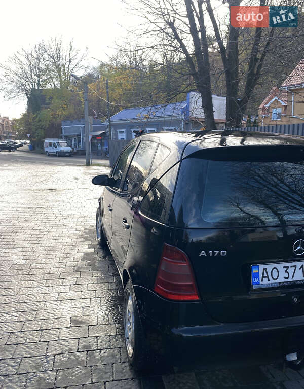 Хетчбек Mercedes-Benz A-Class 2000 в Ужгороді