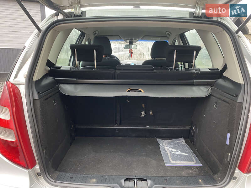 Хэтчбек Mercedes-Benz A-Class 2004 в Ковеле