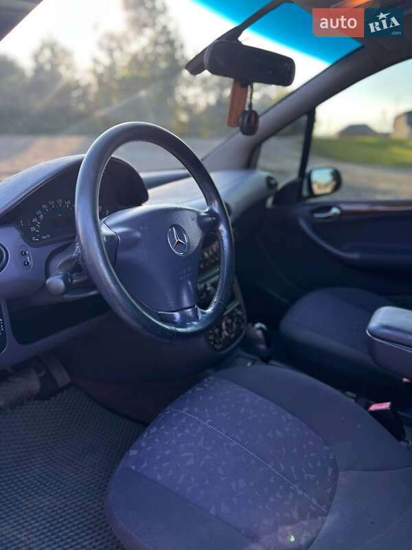 Хэтчбек Mercedes-Benz A-Class 2002 в Самборе фото 13 Хэтчбек Mercedes-Benz A-Class 2002 в Самборе