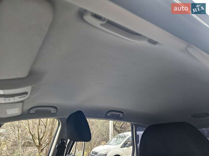 Хэтчбек Mercedes-Benz A-Class 2004 в Виннице фото 18 Хэтчбек Mercedes-Benz A-Class 2004 в Виннице