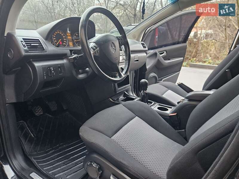 Хэтчбек Mercedes-Benz A-Class 2004 в Виннице фото 17 Хэтчбек Mercedes-Benz A-Class 2004 в Виннице