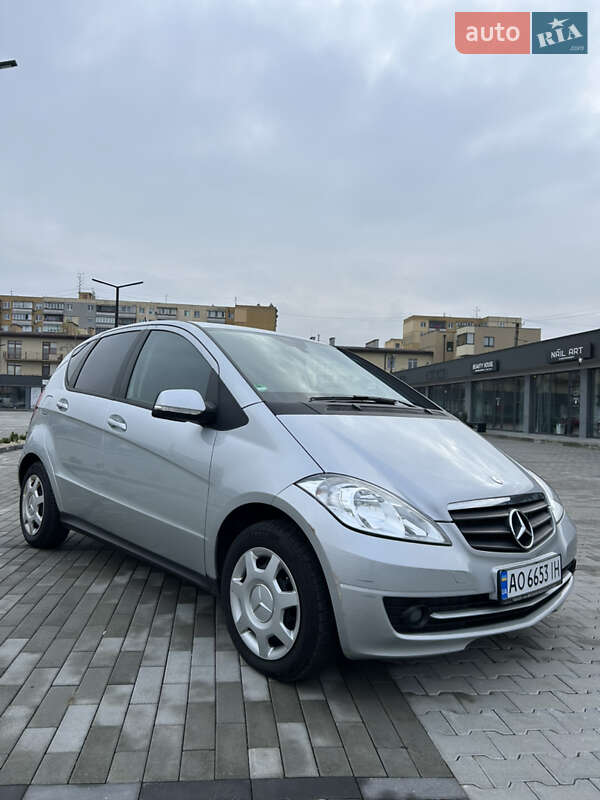 Хетчбек Mercedes-Benz A-Class 2009 в Ужгороді