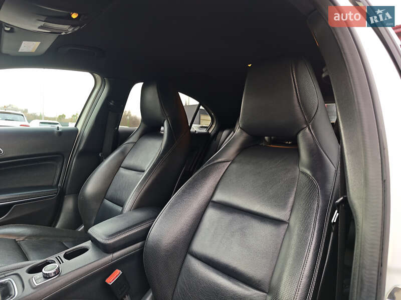 Хетчбек Mercedes-Benz A-Class 2016 в Луцьку