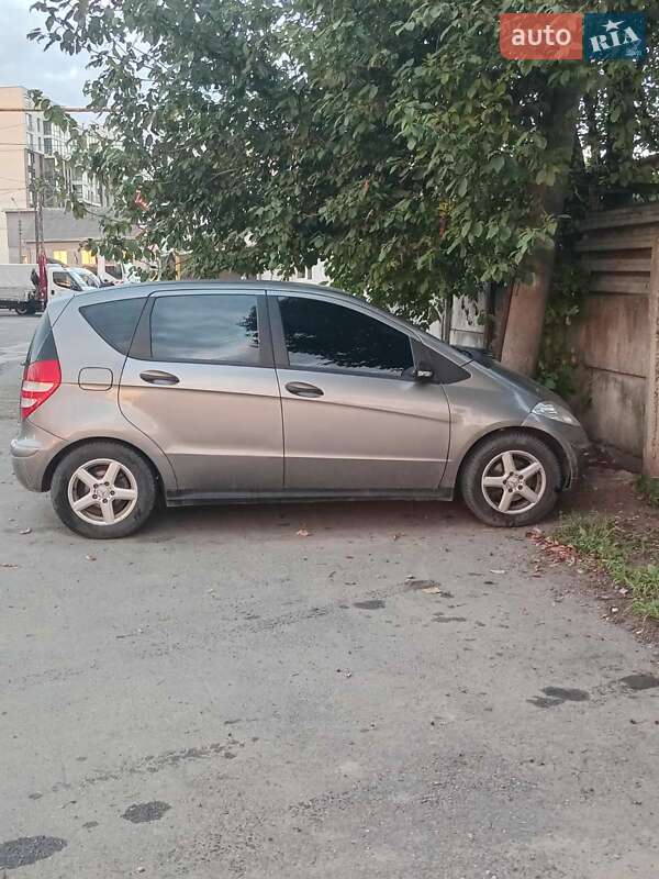 Купе Mercedes-Benz A-Class 2004 в Черновцах фото 5 Купе Mercedes-Benz A-Class 2004 в Черновцах
