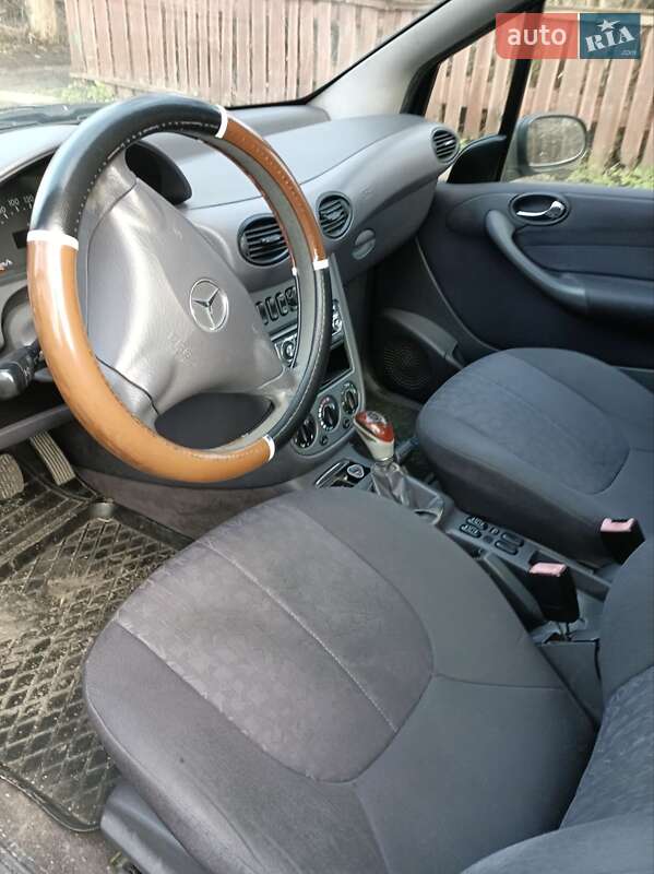 Хетчбек Mercedes-Benz A-Class 2004 в Тячеві фото 3 Хетчбек Mercedes-Benz A-Class 2004 в Тячеві
