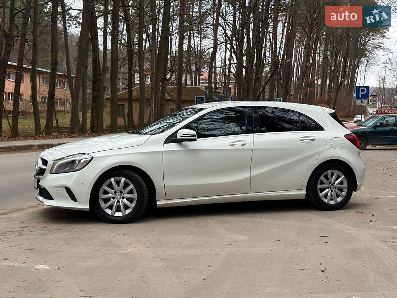Хэтчбек Mercedes-Benz A-Class 2016 в Львове фото 3 Хэтчбек Mercedes-Benz A-Class 2016 в Львове