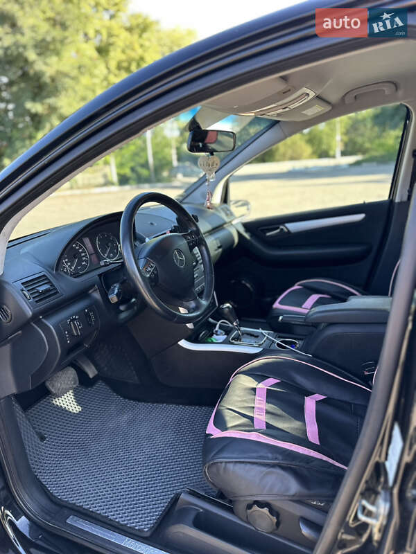 Хетчбек Mercedes-Benz A-Class 2006 в Хоролі фото 14 Хетчбек Mercedes-Benz A-Class 2006 в Хоролі