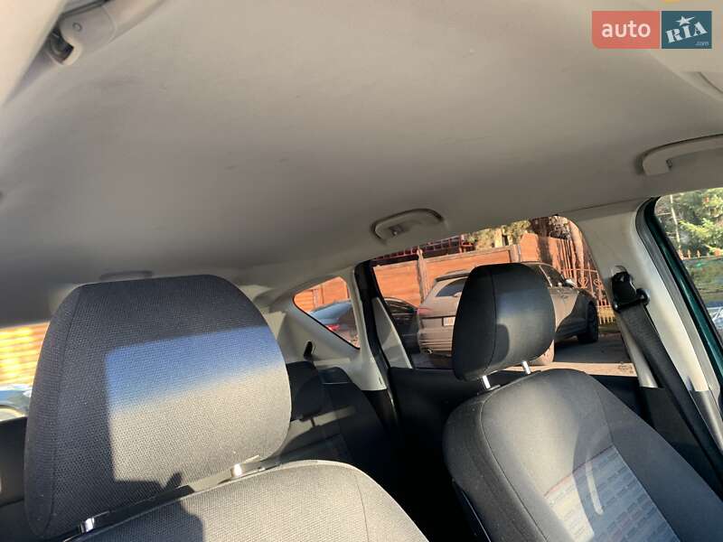 Хетчбек Mercedes-Benz A-Class 2005 в Києві фото 23 Хетчбек Mercedes-Benz A-Class 2005 в Києві