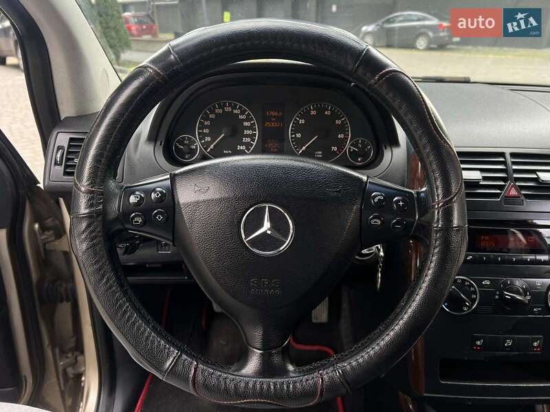 Хэтчбек Mercedes-Benz A-Class 2005 в Косове фото 19 Хэтчбек Mercedes-Benz A-Class 2005 в Косове