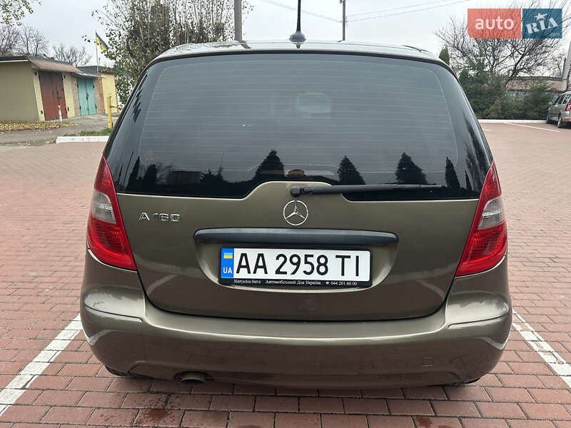 Хэтчбек Mercedes-Benz A-Class 2010 в Прилуках