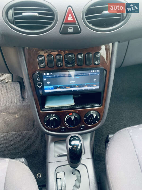 Хэтчбек Mercedes-Benz A-Class 2003 в Вараше