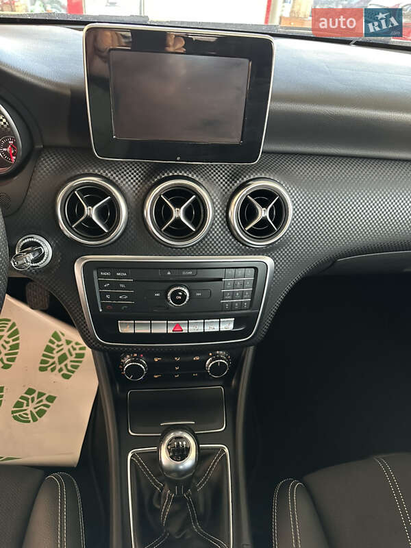 Хэтчбек Mercedes-Benz A-Class 2016 в Одессе