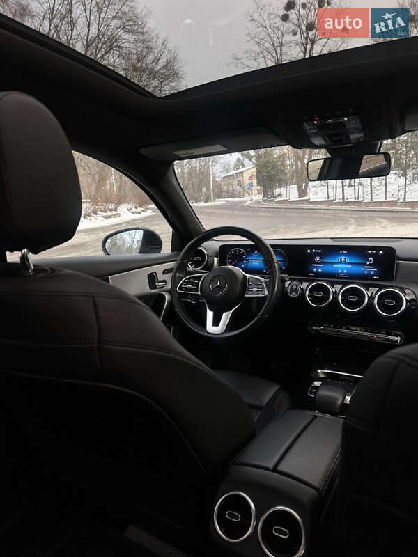 Седан Mercedes-Benz A-Class 2019 в Львове