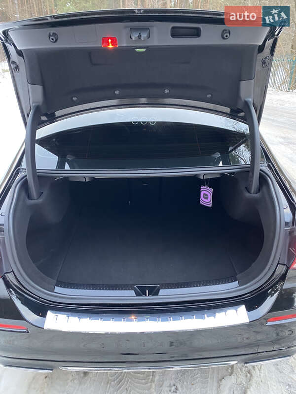 Седан Mercedes-Benz A-Class 2019 в Києві фото 31 Седан Mercedes-Benz A-Class 2019 в Києві