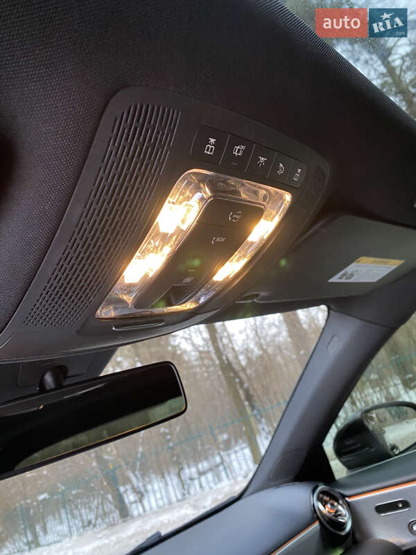 Седан Mercedes-Benz A-Class 2019 в Києві фото 46 Седан Mercedes-Benz A-Class 2019 в Києві