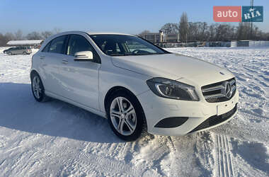 Хэтчбек Mercedes-Benz A-Class 2015 в Киеве