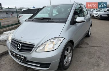 Хэтчбек Mercedes-Benz A-Class 2011 в Киеве