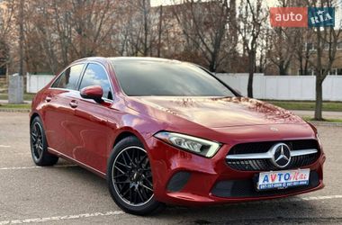 Седан Mercedes-Benz A-Class 2021 в Кривом Роге