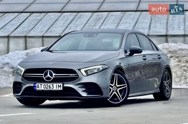 Седан Mercedes-Benz A-Class 2020 в Киеве