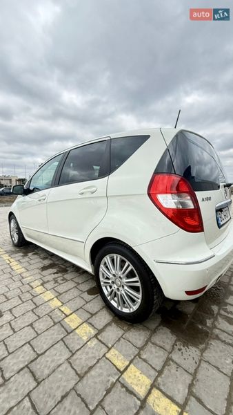 Хэтчбек Mercedes-Benz A-Class 2012 в Львове