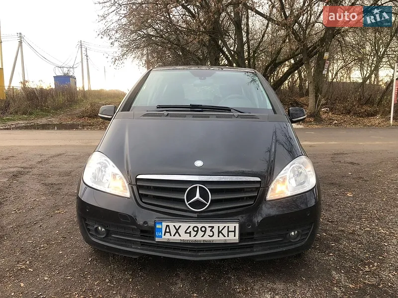 Mercedes-Benz A-Class 2011