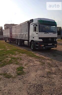 Зерновоз Mercedes-Benz Actros 2002 в 