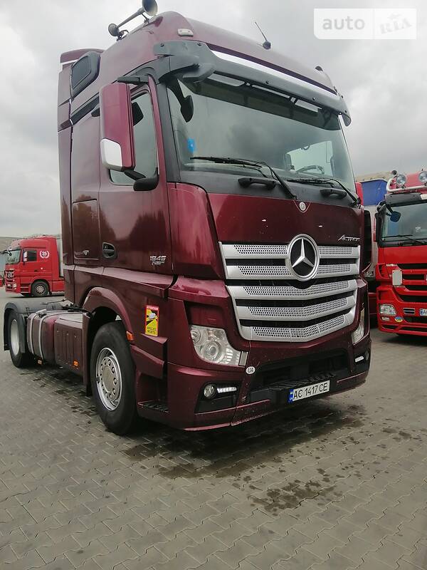 Тягач Mercedes-Benz Actros 2011 в Луцке