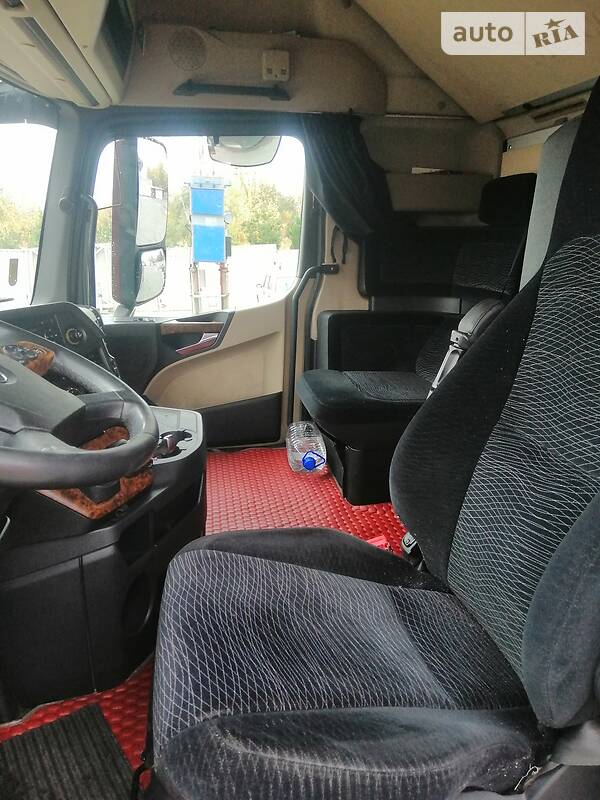 Тягач Mercedes-Benz Actros 2011 в Луцке